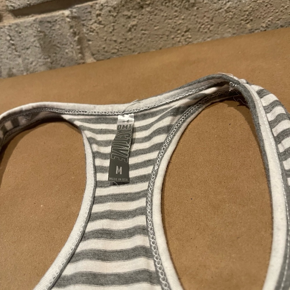 OMT tank “when In Doubt Workout” | Medium - Picture 5 of 6